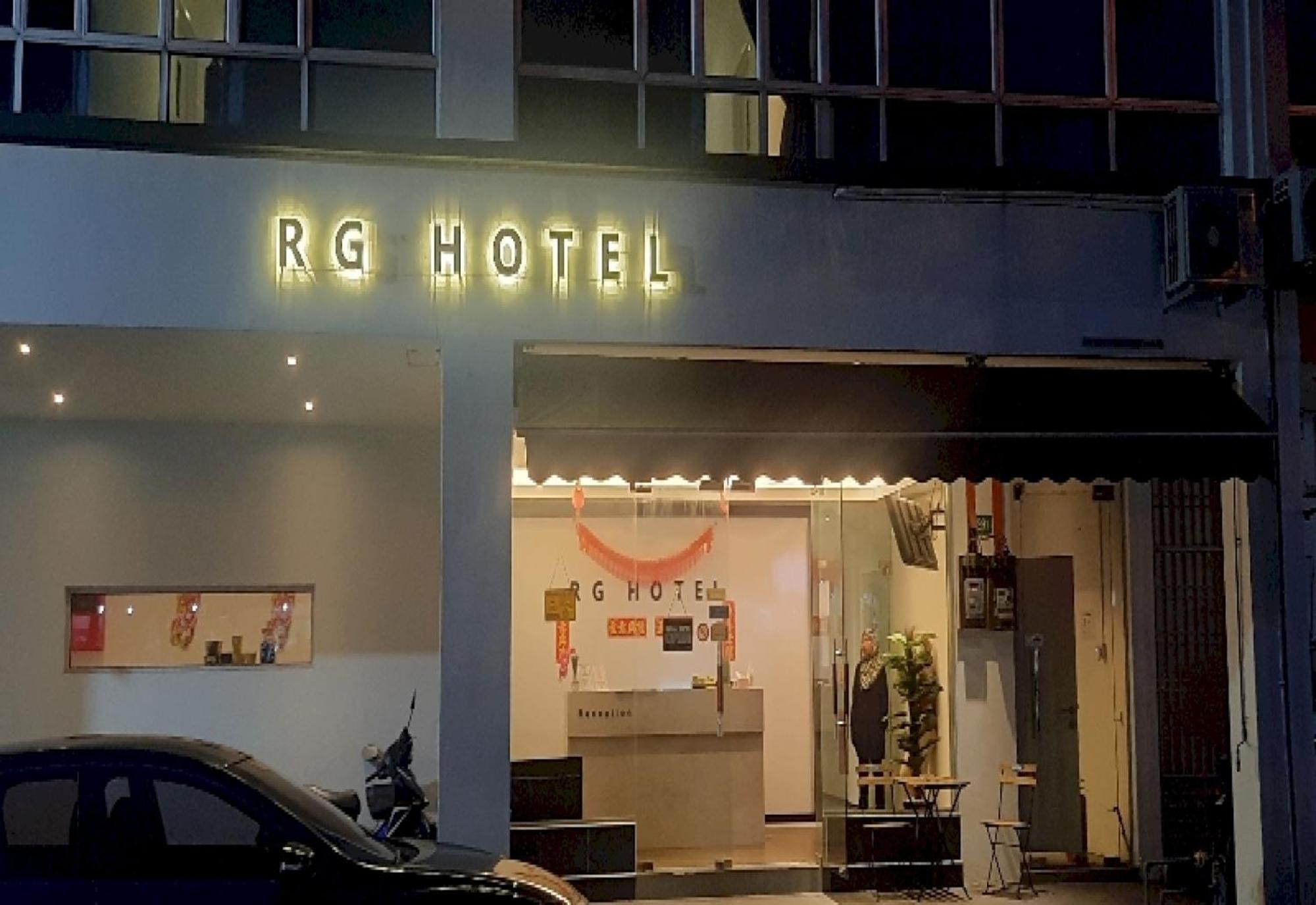 Super Oyo 90724 Rg Hotel Air Hitam Exterior photo